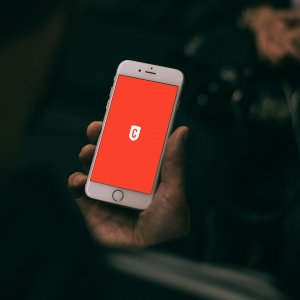 8 Urban iPhone Mockups