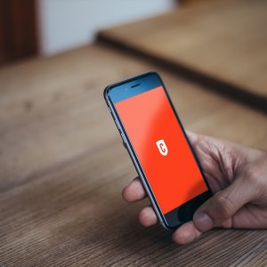 Photoreal iPhone Mockups